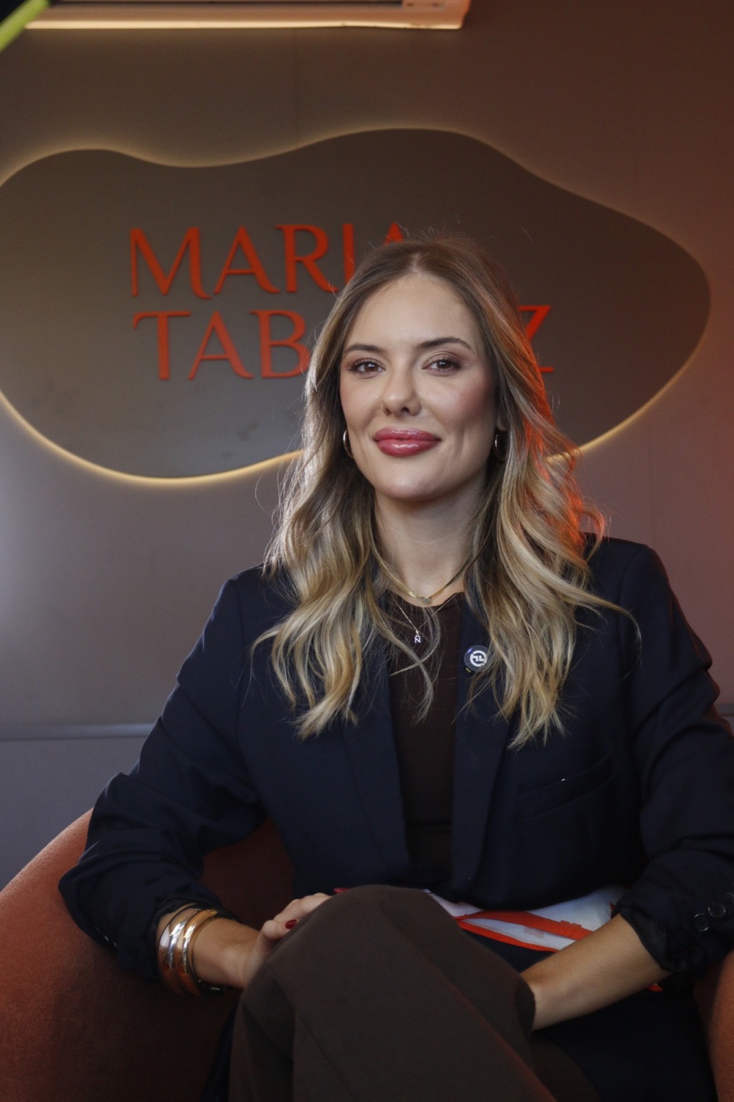 Maria Tabarez, biomédica esteta, no consultório